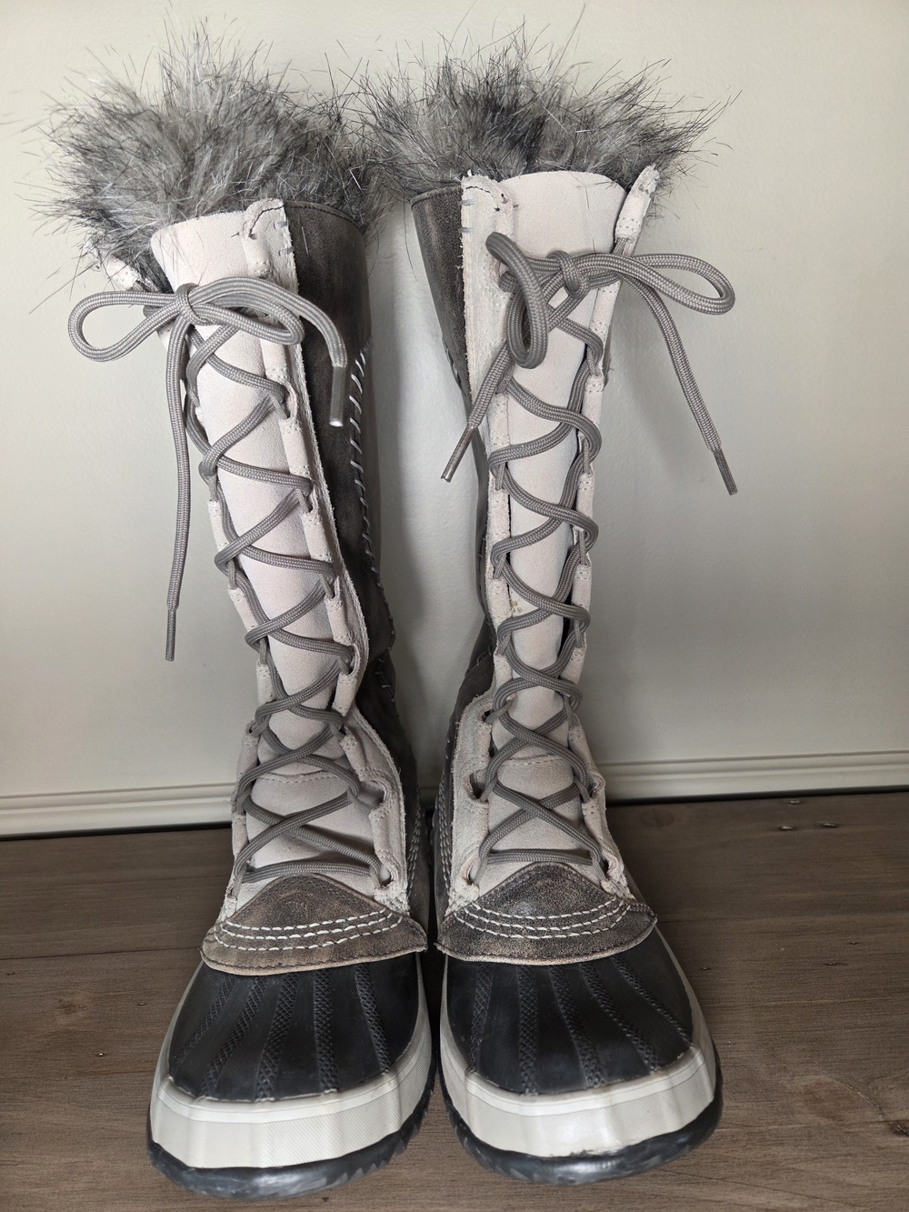 SOREL "Cate The Great" Tall Waterproof Winter Boots - Grey - Size 6